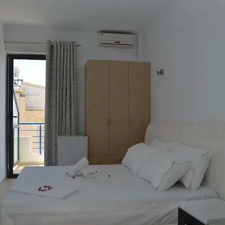 Apartment Noah Sarande