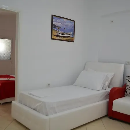 Noah Apartment