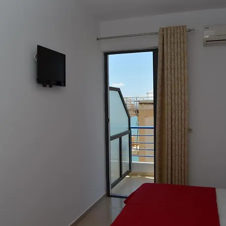Noah Apartment